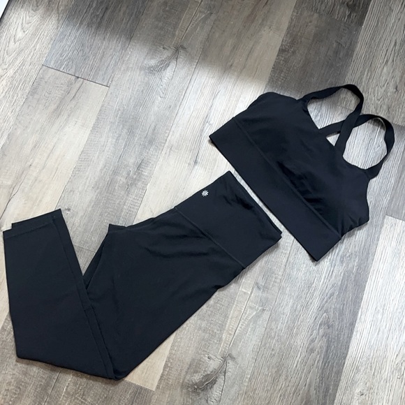 Athleta Pants - Athleta bundle sport bra sz L & leggings size L-